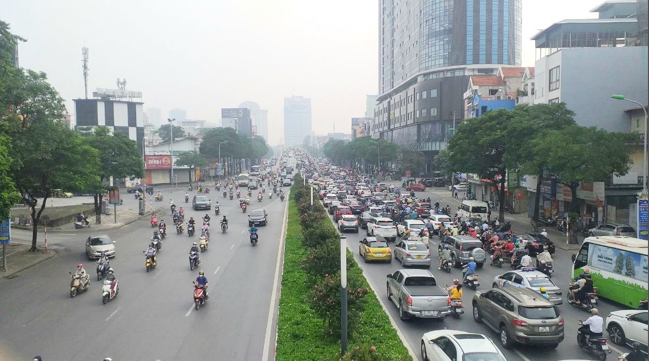 Trung Hòa・Trần Duy Hưng