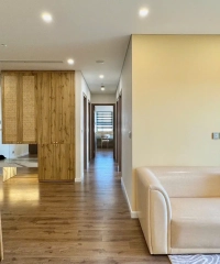 Hoang-Thanh-Pearl-28F-3bed-livingroom-3